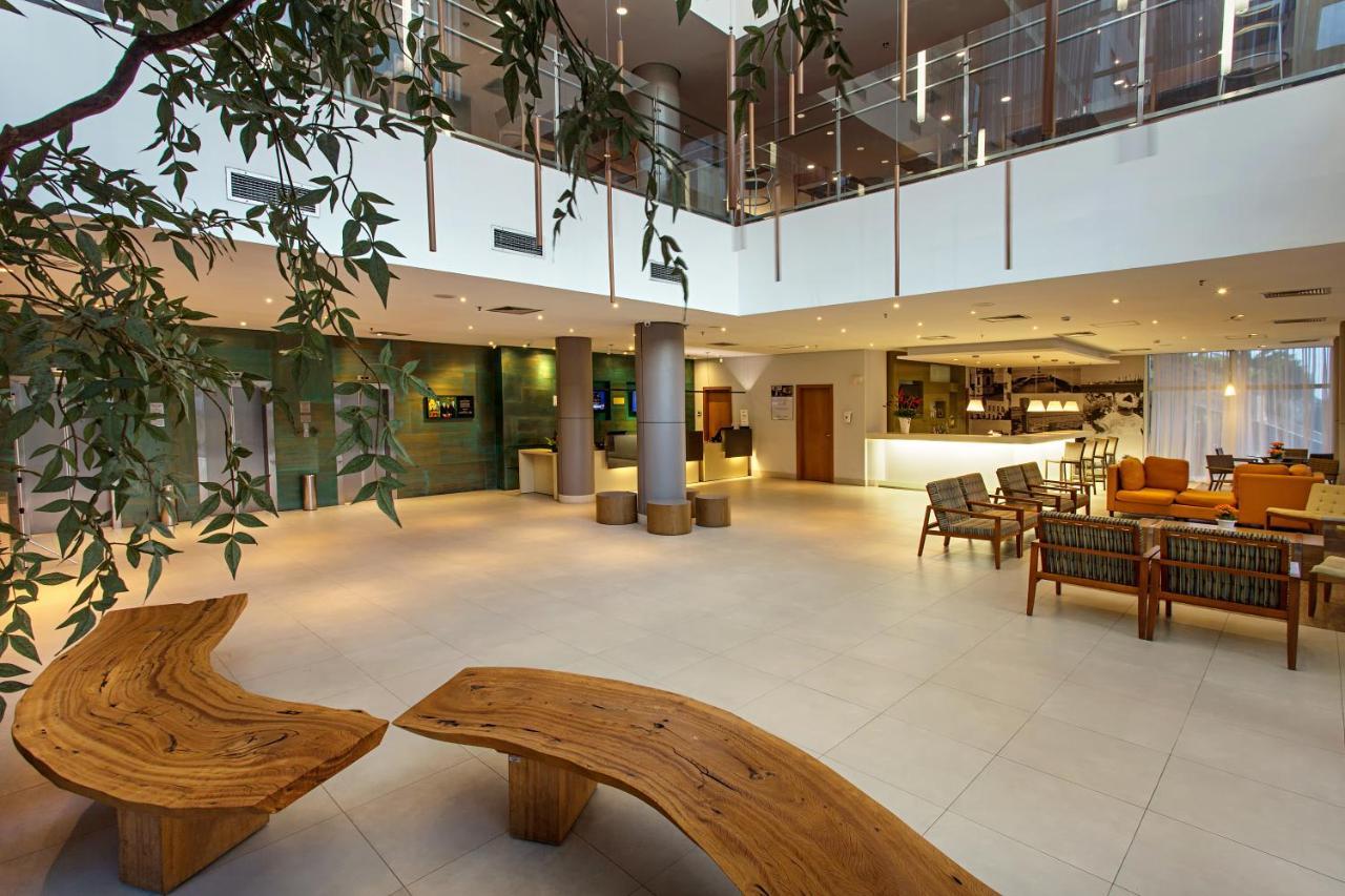 Mercure Rio Vermelho 4*